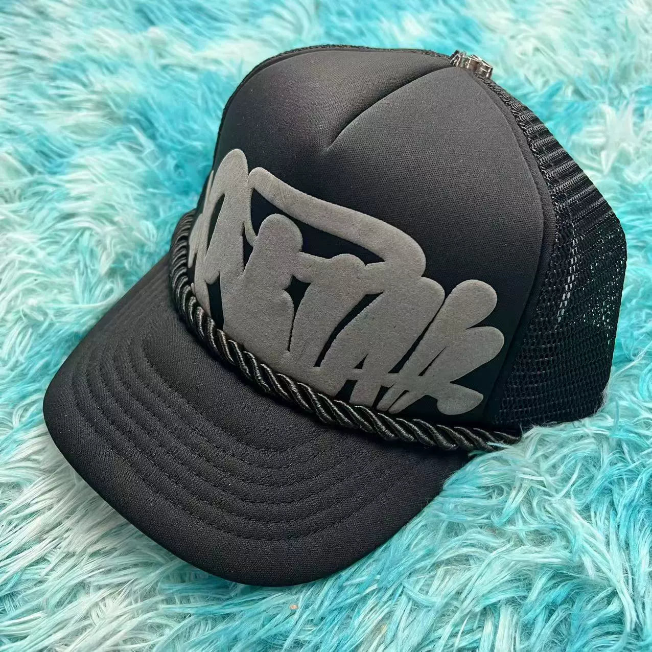 Syna caps