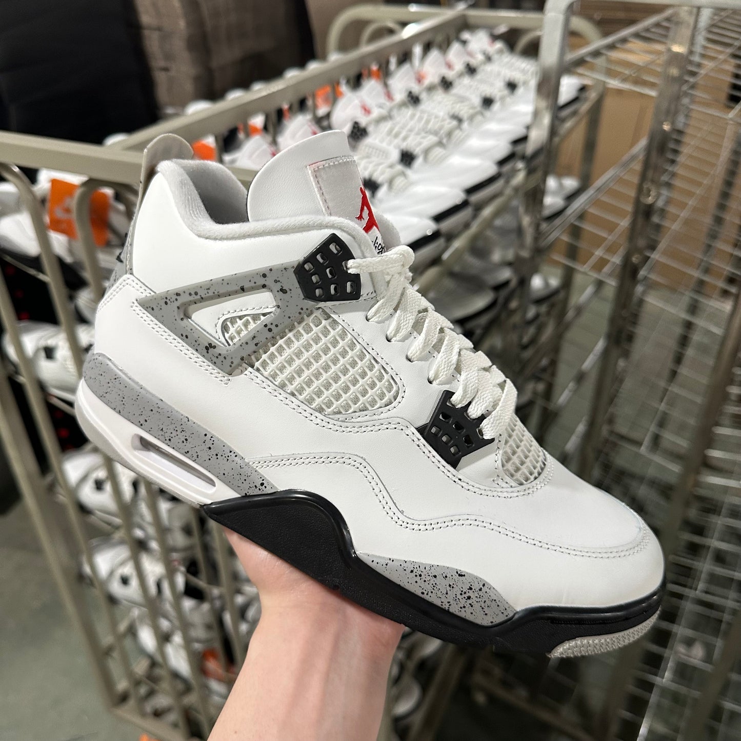 JORDAN RETRO 4